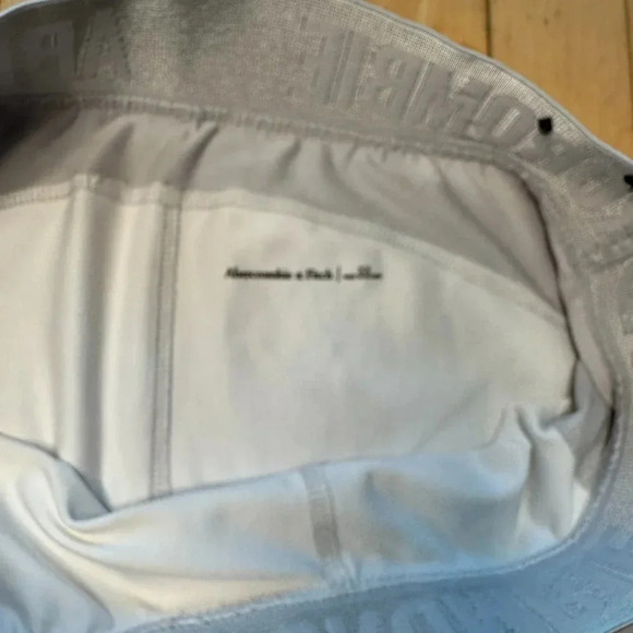 ABERCROMBIE & FITCH White & grey swirl pattern mesh inset crop leggings size XS - Picture 6 of 15